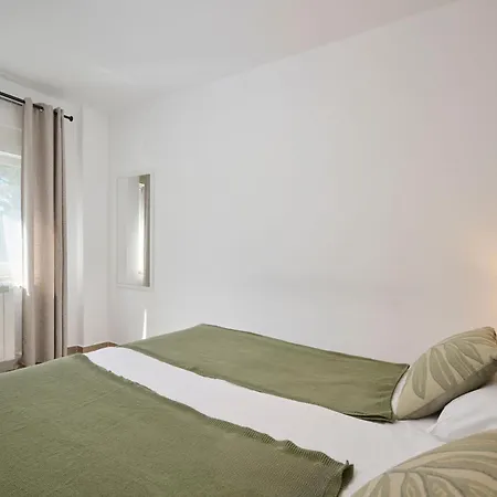 Apartment Martello Forest View Porec