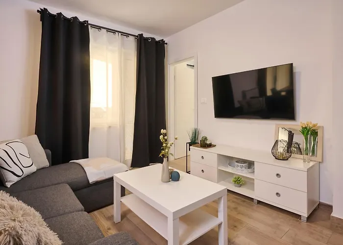 Martello Forest View Lägenhet *