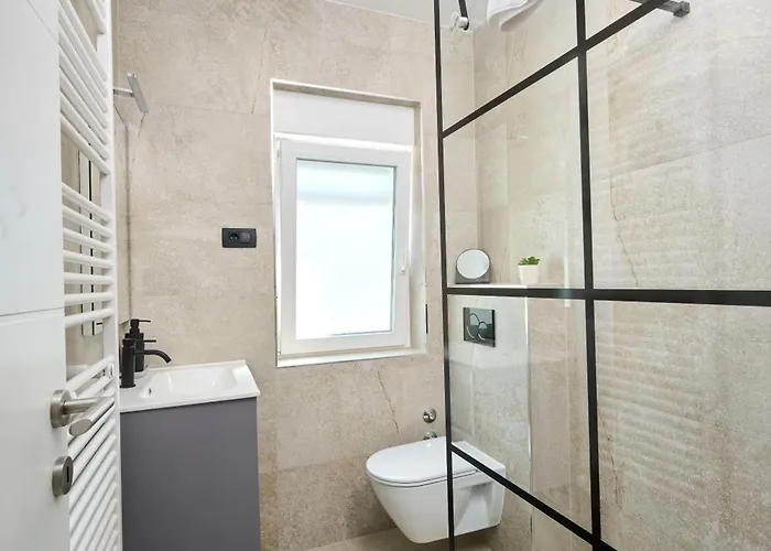 Martello Forest View *